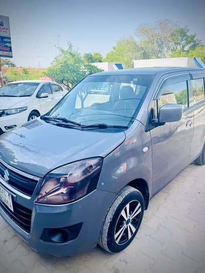 Wagon R 2017 Grey Home Used Neat and Clean