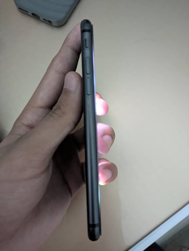 iphone 8 3