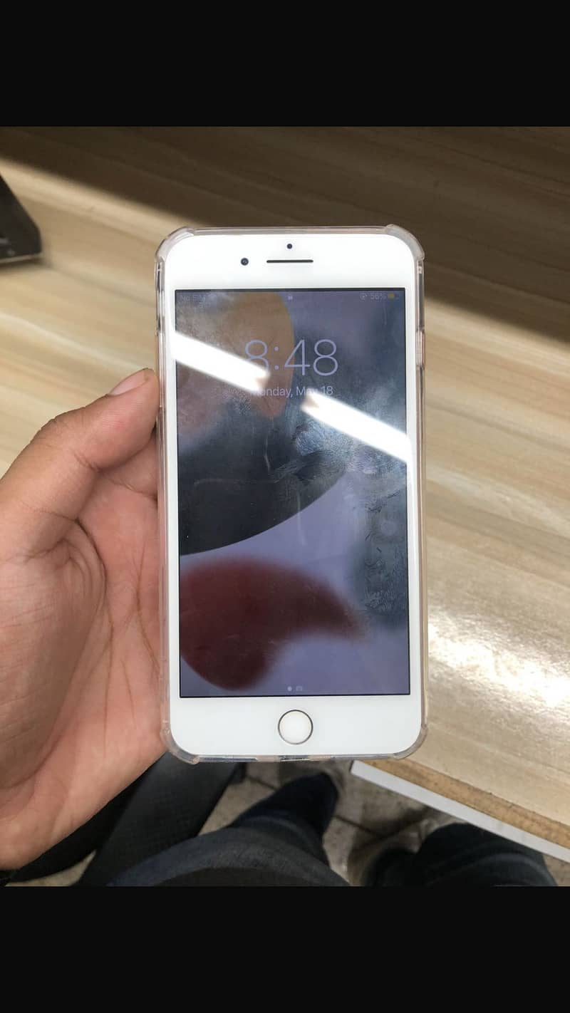 Apple iPhone 7 Plus 2