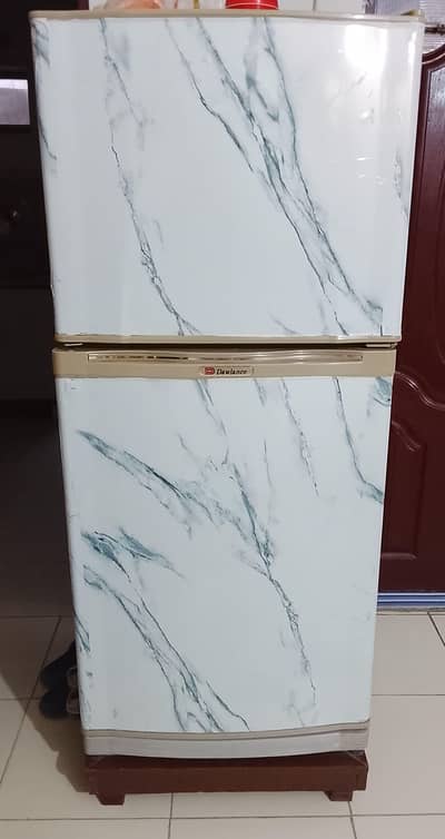 Dawlence fridge for sale