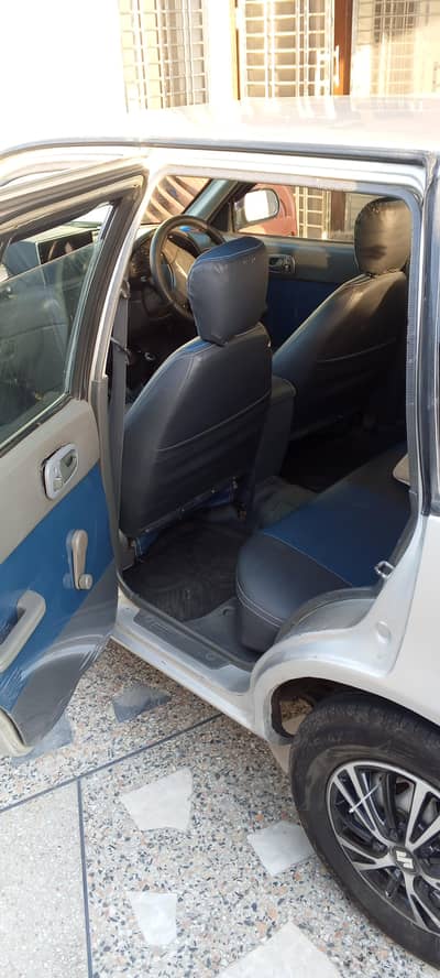 cultus silky silver in very good condition new tyres with invoicea