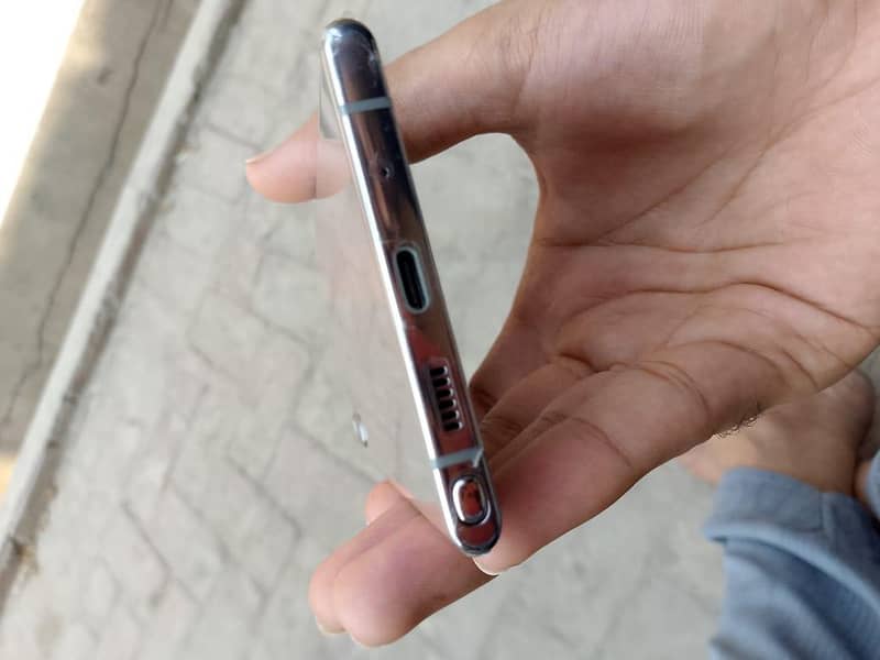 Samsung Note 10 plus 2