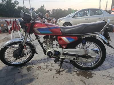 125 2010 model