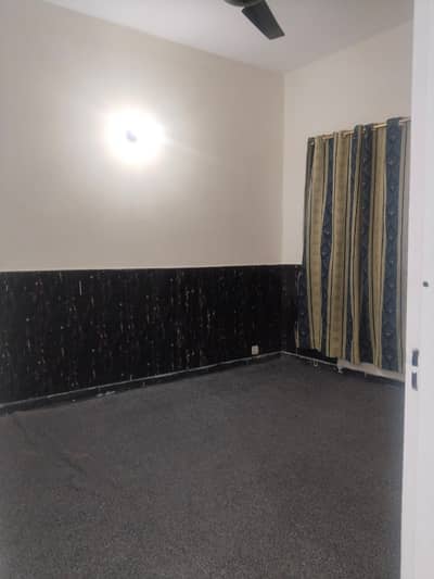 G 11/2 Single Story House for Rent 2 bed bath tvl kitchen gas Available family beachlar