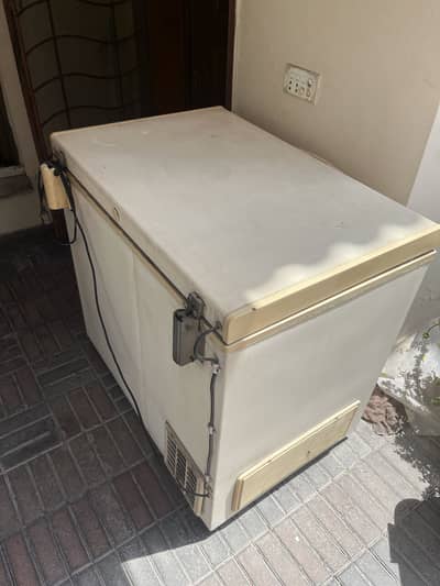 Deep Freezer for sale