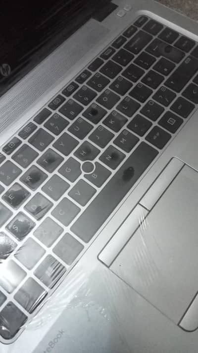 HP Elitebook 7th generation 256 SSD +Ram 8 +graphic card urgent sale