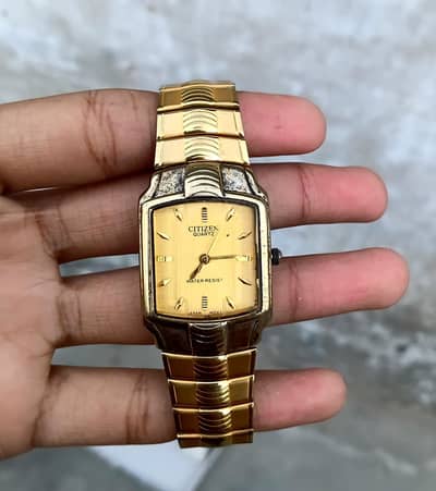 Restored vintage citizen quartz tank style watch