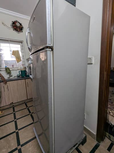 Refrigerator in excellent condition