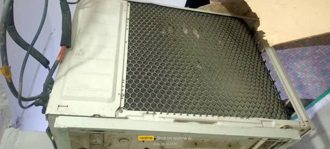 Gree ac 1.5 ton gas leakage