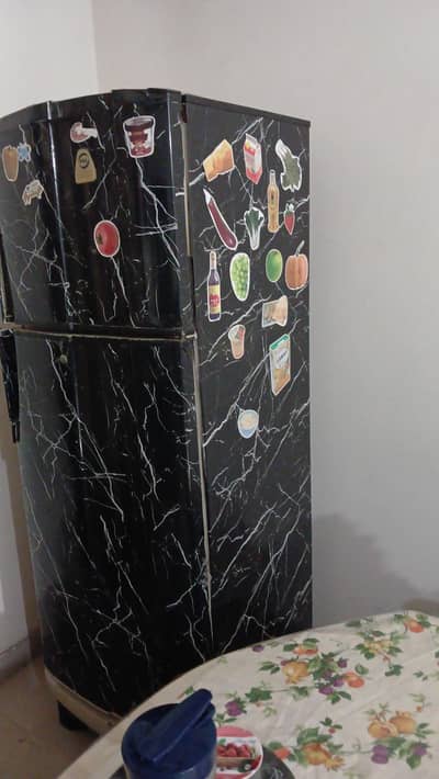 pel frige for sale  large size