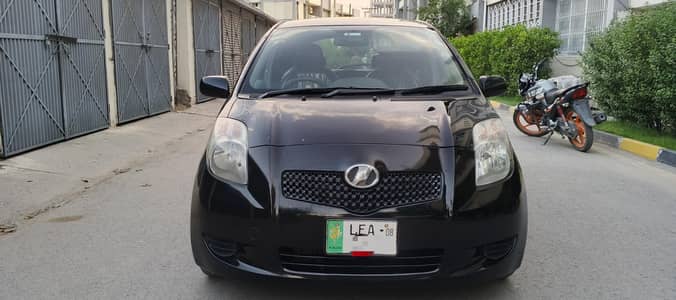 Toyota vitz 1000cc 2005