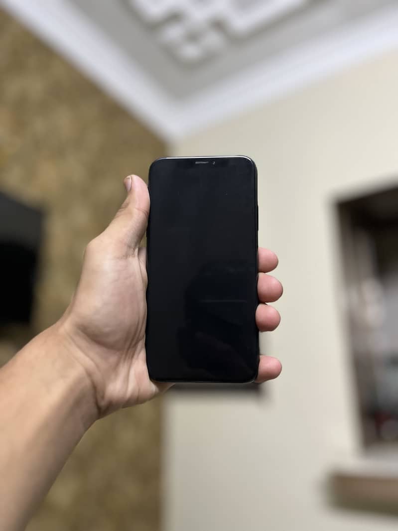 IPHONE XS 2
