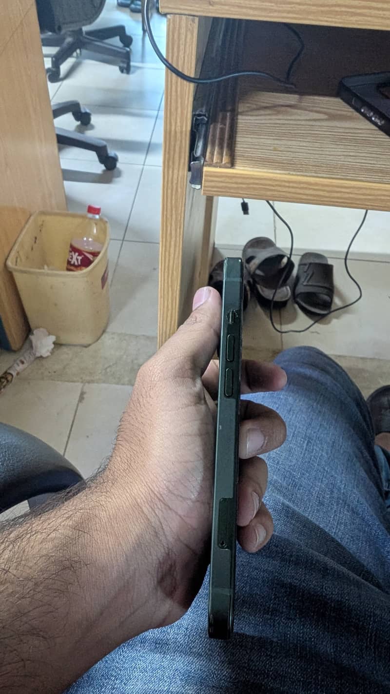 iPhone 13 jv 5