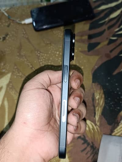 Apple iPhone 15 With Box