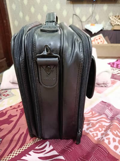 laptop briefcase