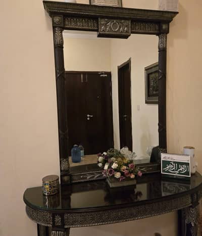 Mirror console