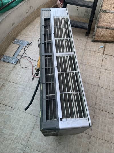Kenwood 1.5 ton original Ac