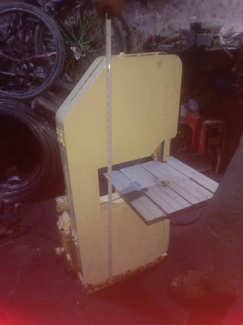 Meet cutting machine 3