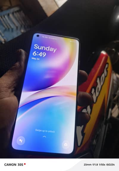 one plus 8t dual  global 12/256
