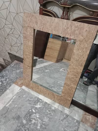 Wood Mirror 9.5 Condition