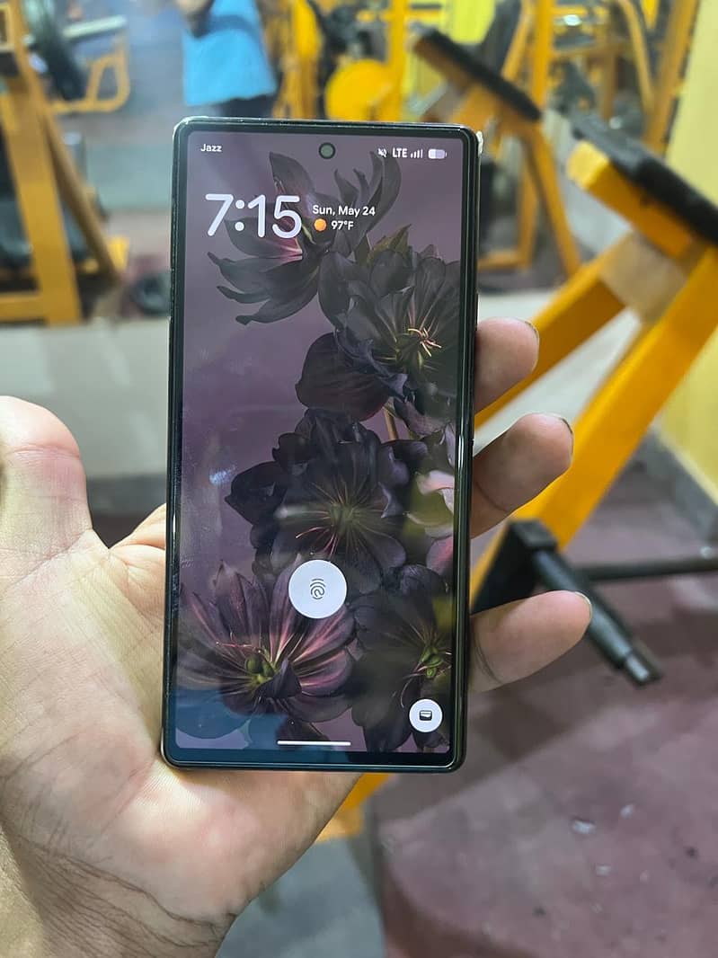 Google Pixel 6 4