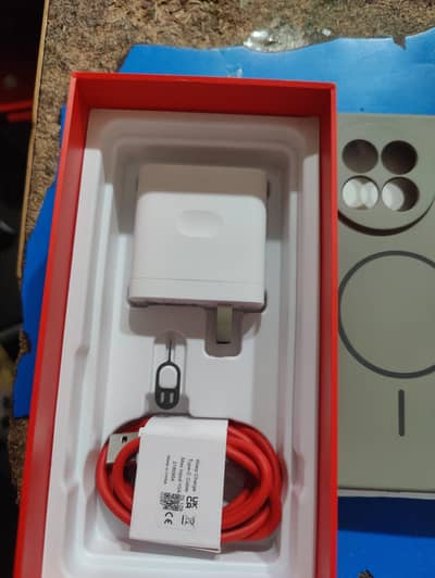 Oneplus Ase 5 13R For Sale 16gb/512gb
