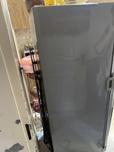 Dawlance Refrigerator for sale in Good condition