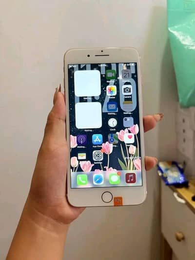 Iphone 7plus PTA approved 128gb My Whatsapp number 0348-55-58-176