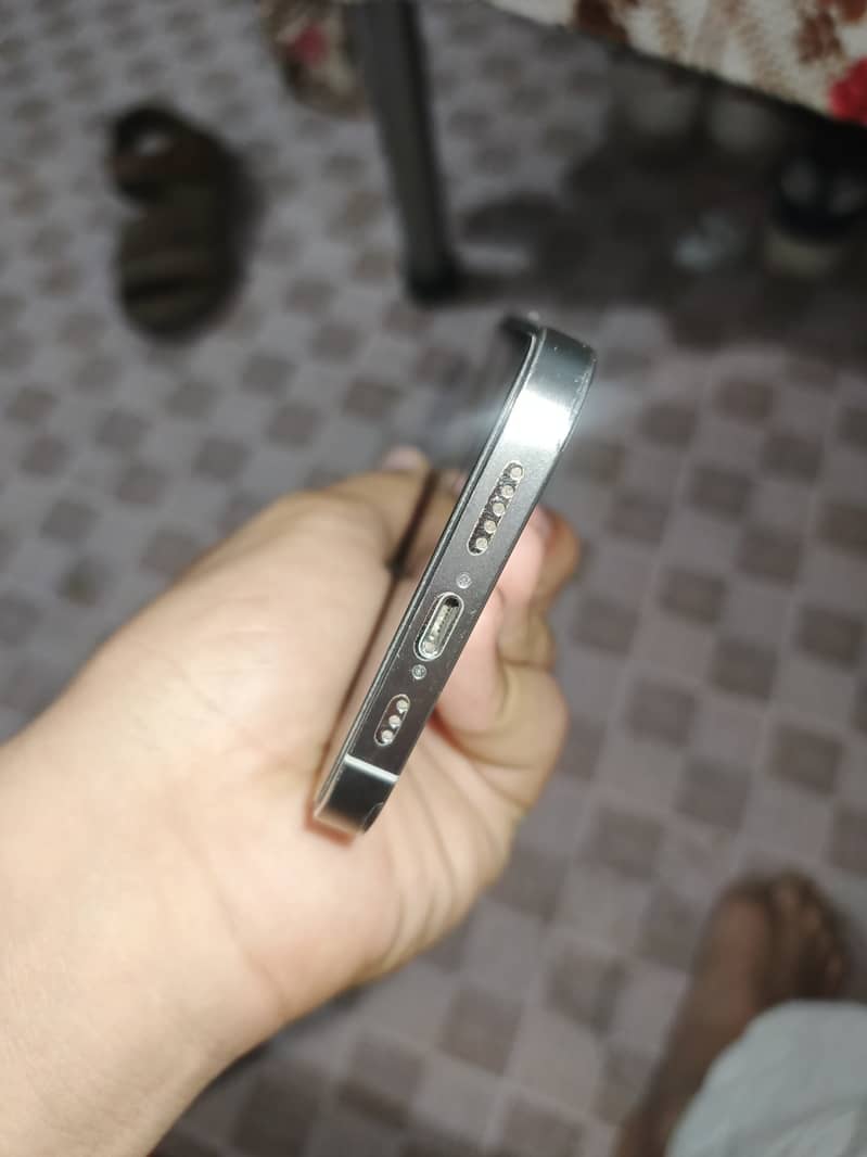 iPhone 12 pro 2