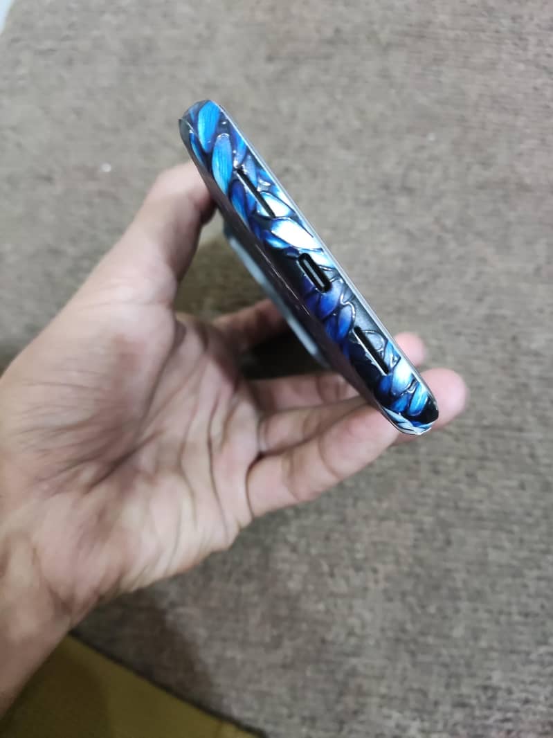 Google pixel 8 pro 1