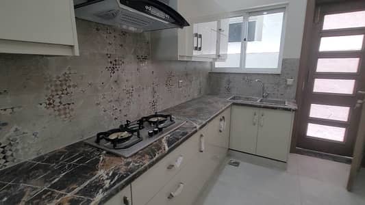 10 Marla Brand New Designer House For Sale. Dem 5.50 Cr Negotiable