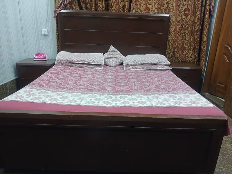 Solid Bed with Side tables. without mattress 0