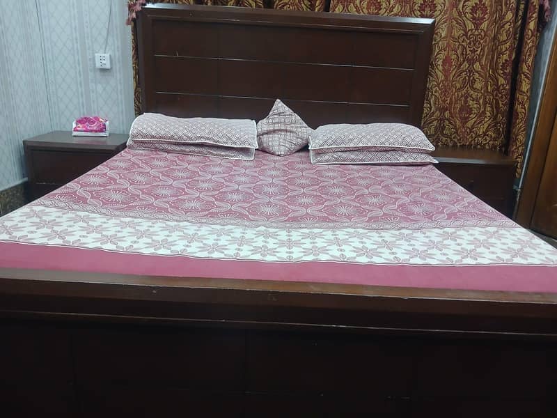 Solid Bed with Side tables. without mattress 6