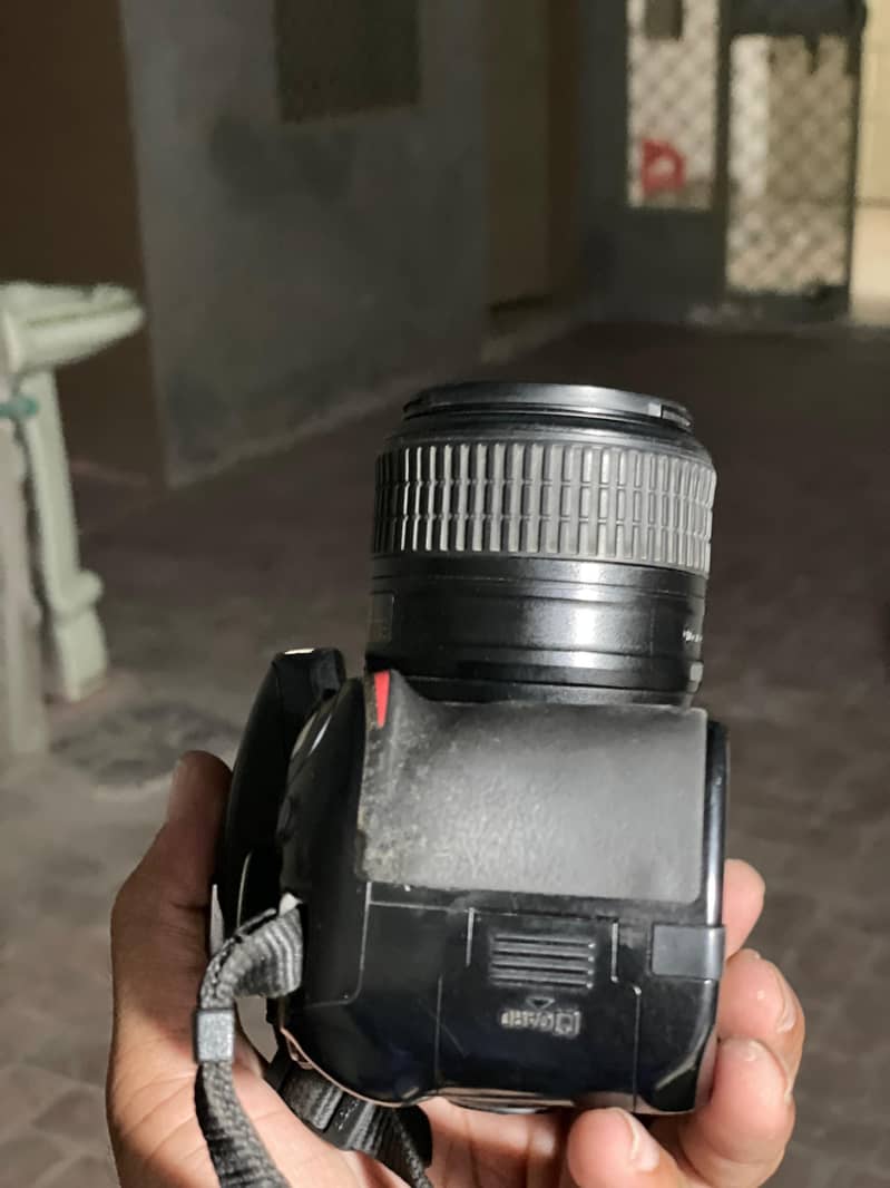 D3200 2