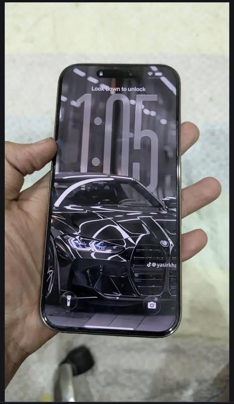 16 pro max 1