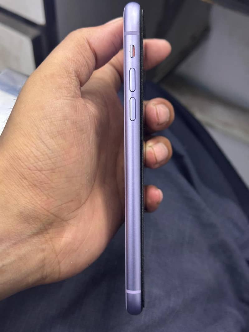 Apple iPhone 11 2