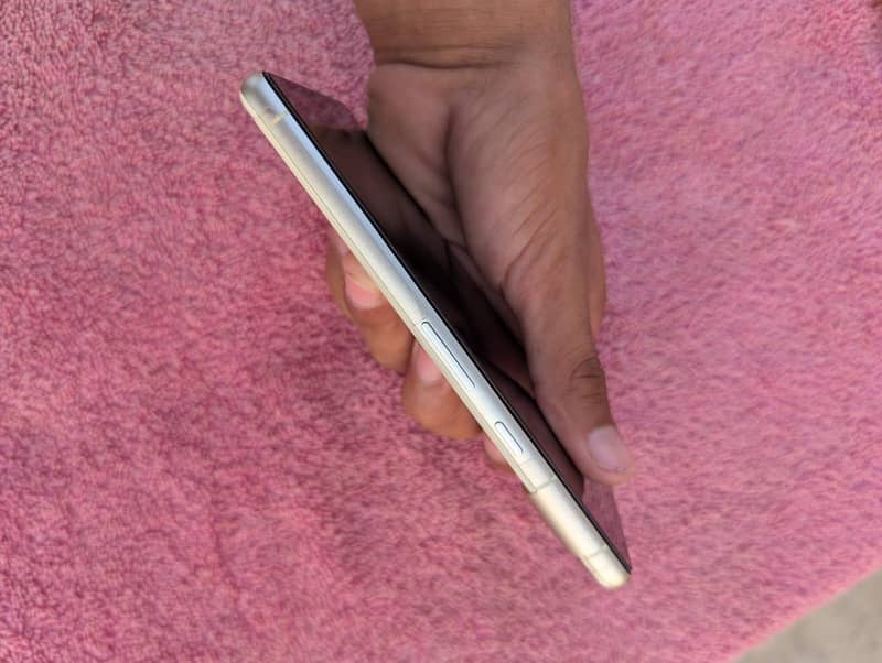 Google Pixel 7 9