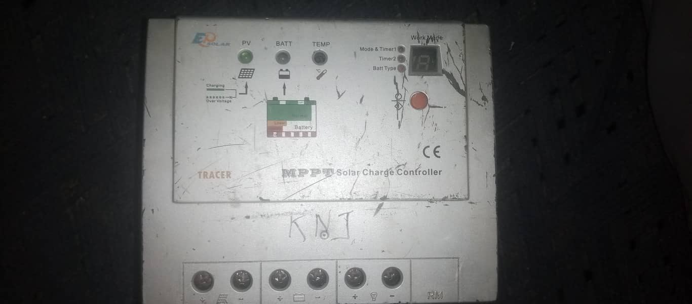 MPPT Charge Controller 2