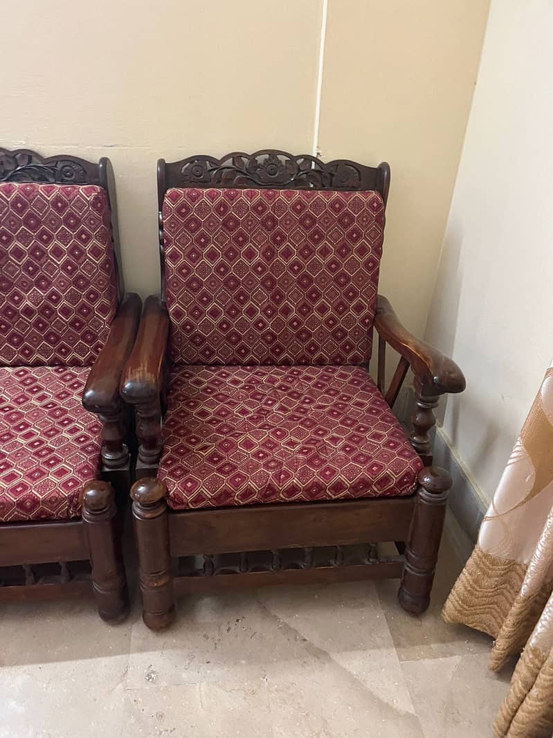 Sofa Sets & Bed 0