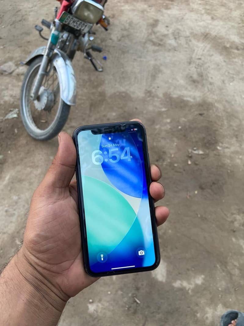 Apple iPhone 11 2