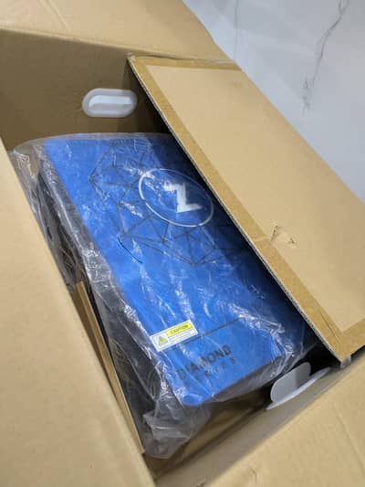 ZIEWNIC Diamond Series 6.5 kW PV8500 ON/OFF/MKS/KS Hybrid Inverter