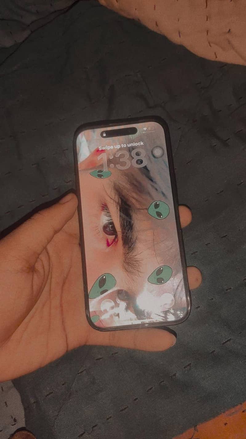 Apple iPhone 15 5