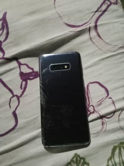 Samsung Mobile S10e
