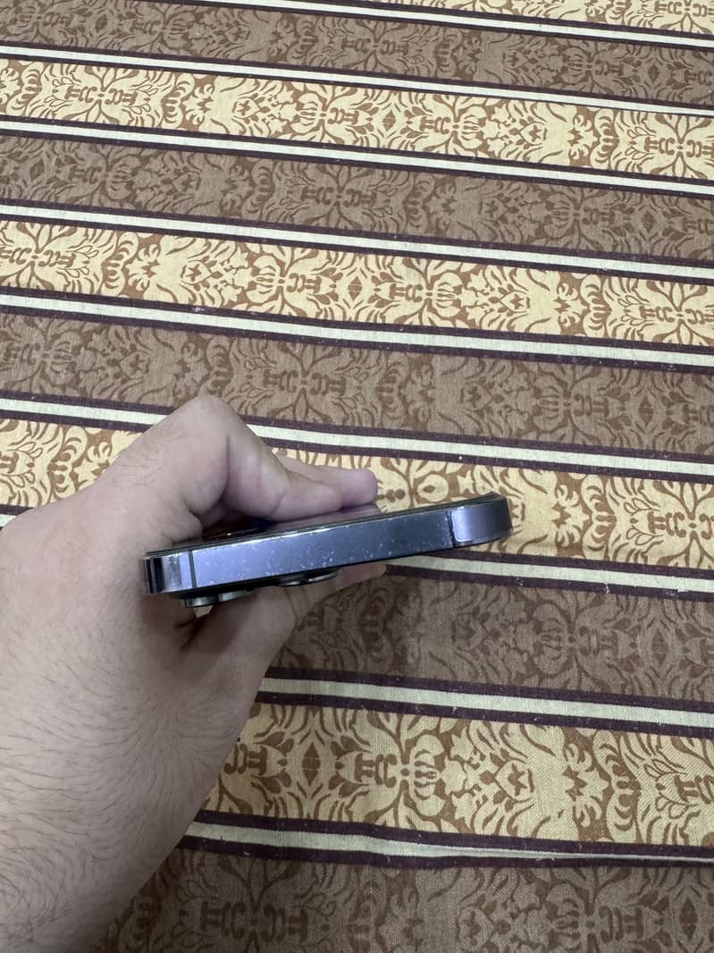 Iphone 14 pro max 1