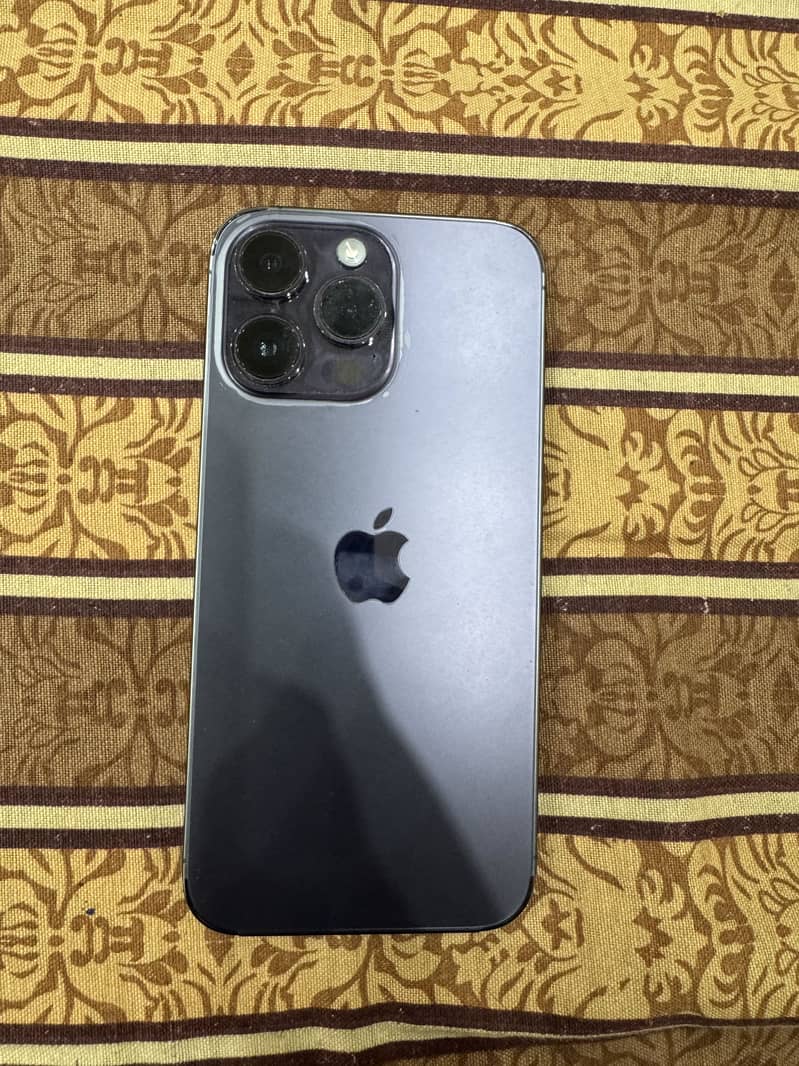 Iphone 14 pro max 4
