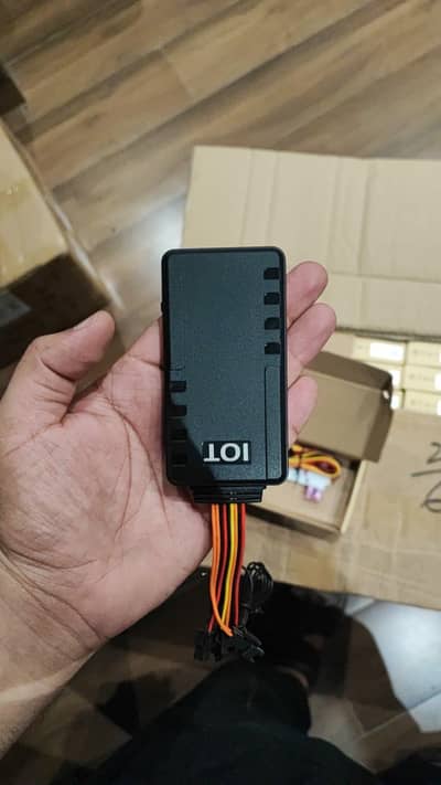 Self CAR GPS Tracker without any annual fee