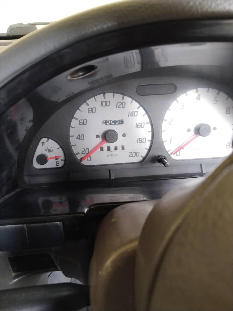Suzuki cultus 4