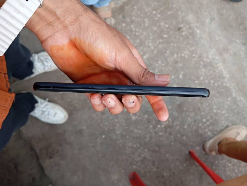One Plus 9 Pro 3