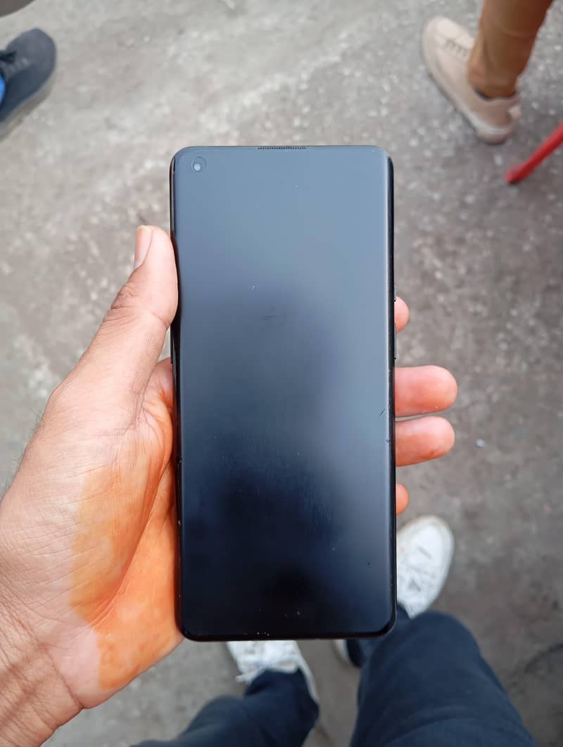 One Plus 9 Pro 5