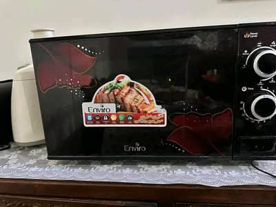 sale this microwave  oven in mint